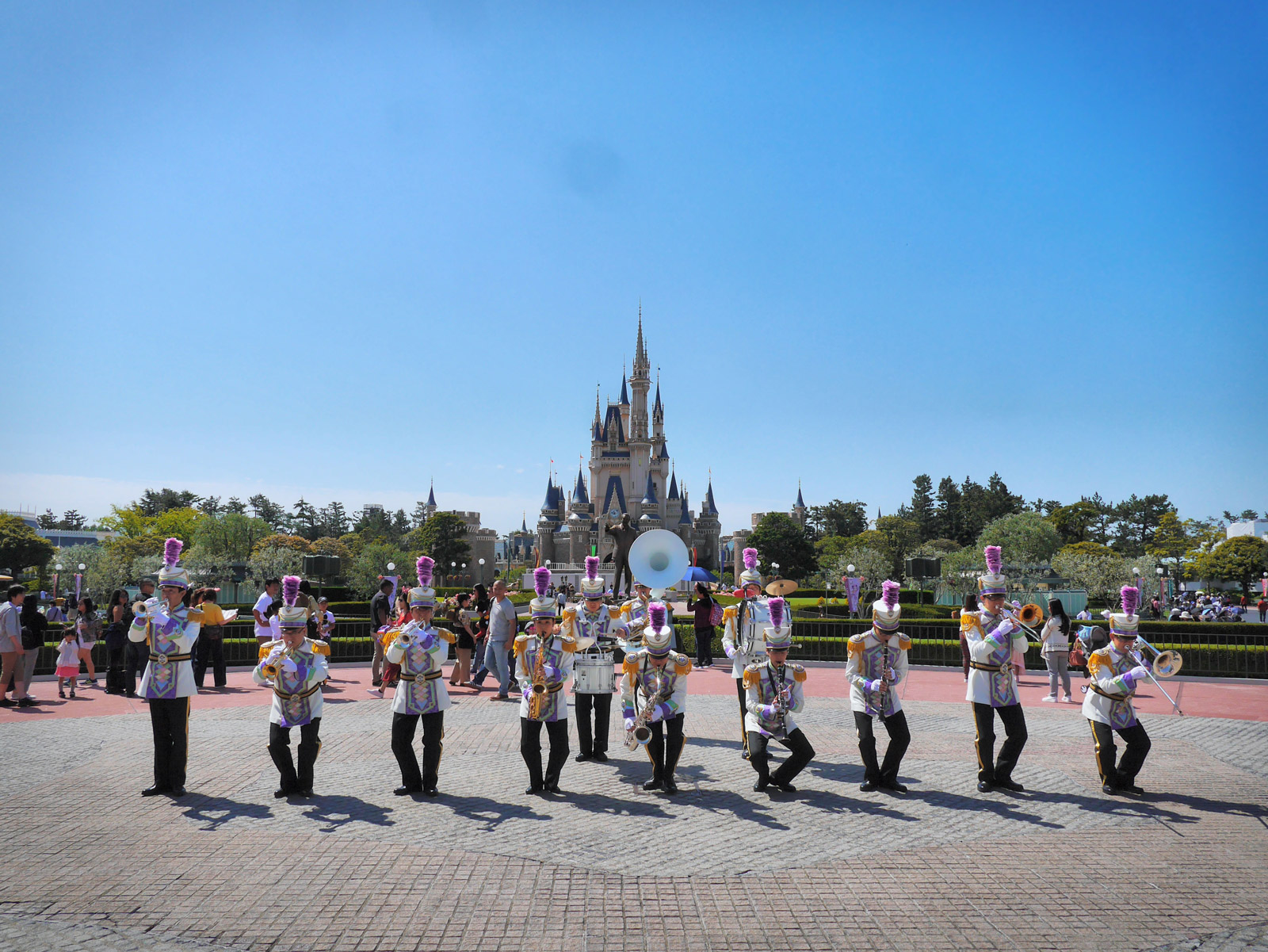 Rejoice in the Sounds of the Disney Brass Band | Tokyo